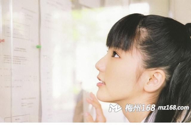 清纯可爱少女