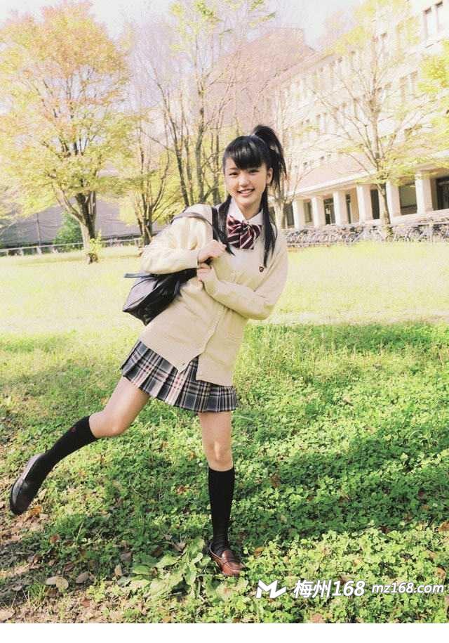 清纯可爱少女